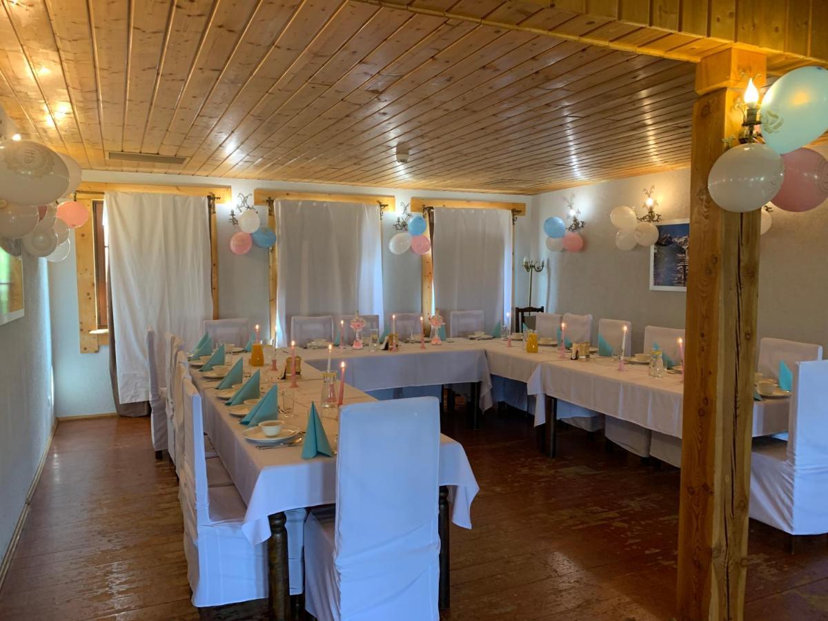Hotel Tyrol I Restauracja Zycie Gruzji Osielsko Εξωτερικό φωτογραφία