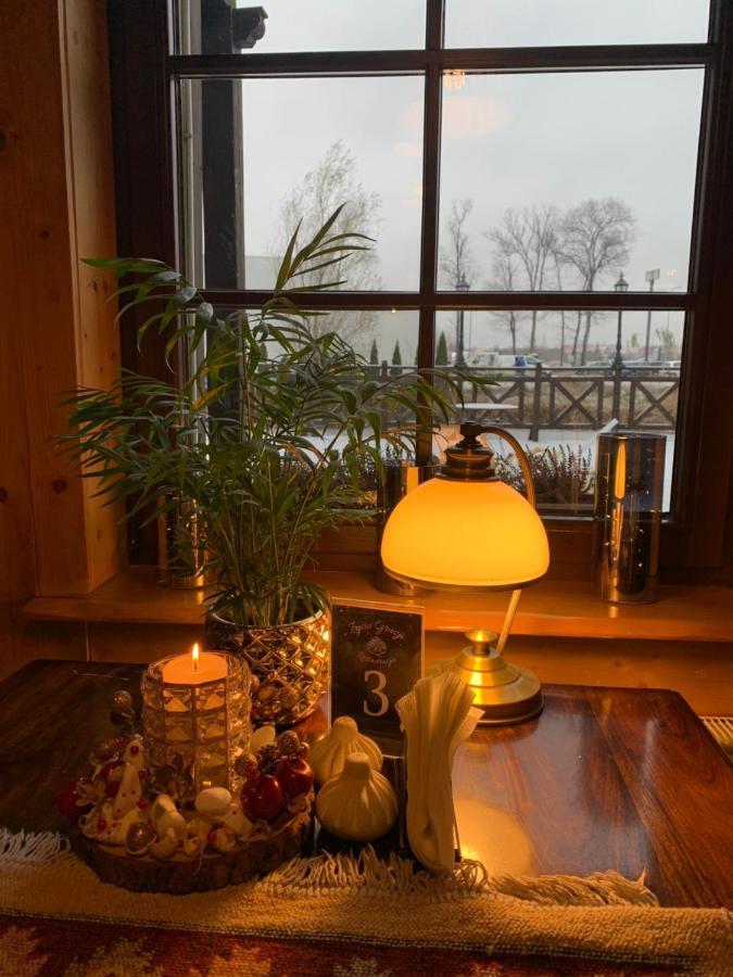 Hotel Tyrol I Restauracja Zycie Gruzji Osielsko Εξωτερικό φωτογραφία